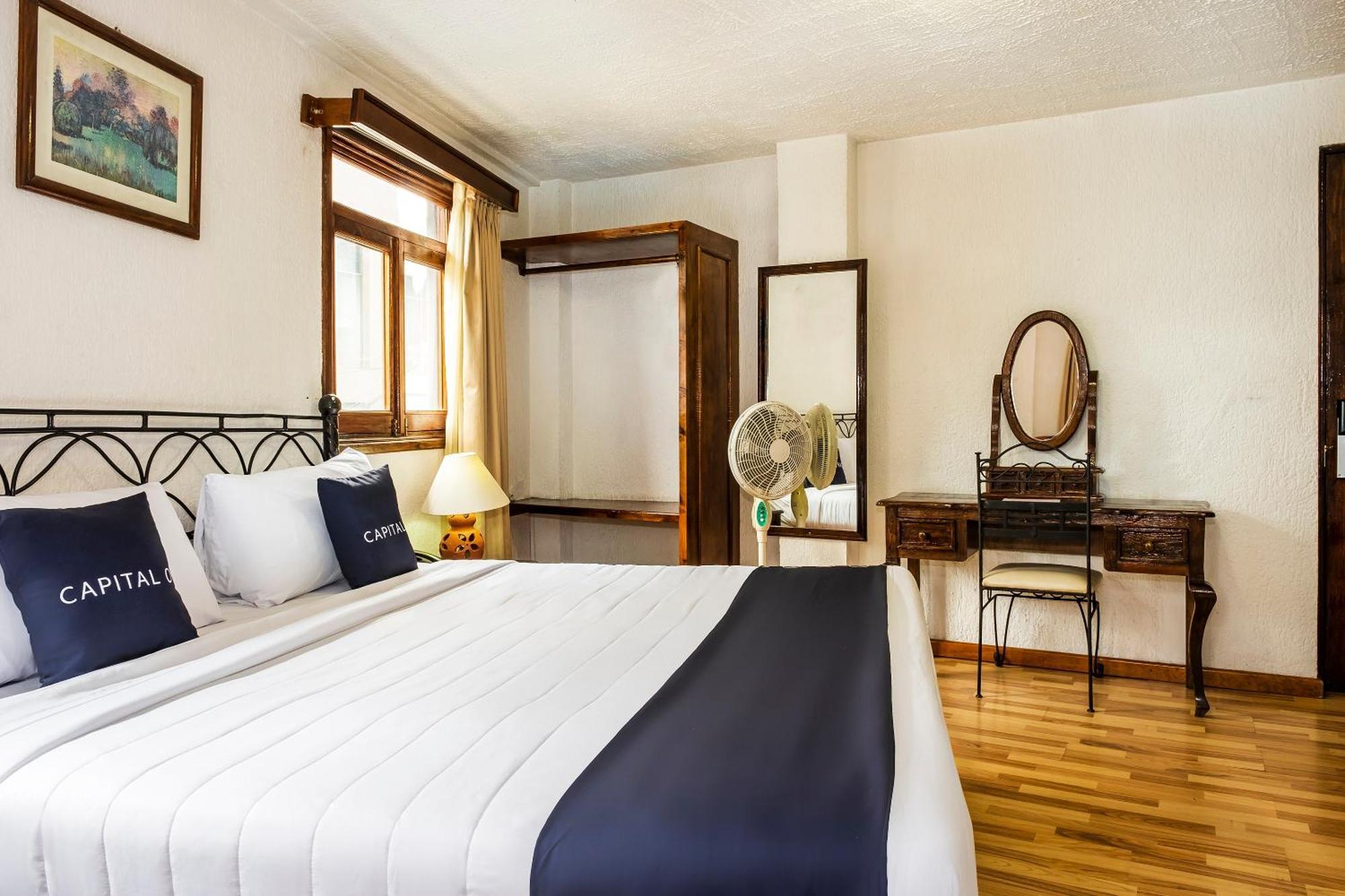 Capital O Hotel Central, Ксалапа Екстериор снимка