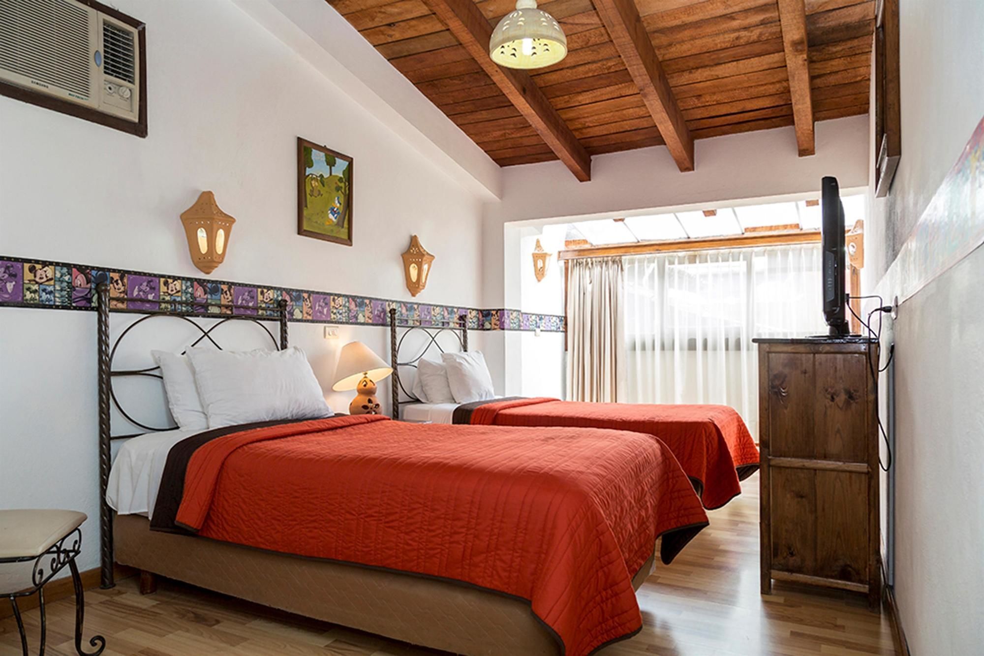 Capital O Hotel Central, Ксалапа Екстериор снимка